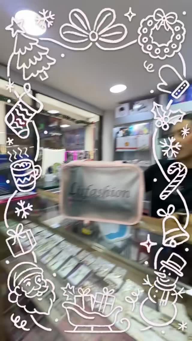 Instagram post from tusecador. This post is in position 0.